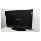 Samsung 32" 720p HD LCD Television with remote.