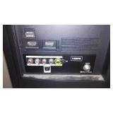 Samsung 32" 720p HD LCD Television with remote.