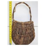 Vintage Hand-woven Wicker Gathering Basket with Handle