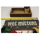 Wet Mittens Hanging Sign With Mini Gloves, Tray and Snowman Jar Decor
