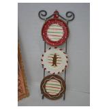 Christmas Cinnamon Sugar Ornaments and Plate Rack Decor Lot