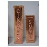 Christmas Cinnamon Sugar Ornaments and Plate Rack Decor Lot