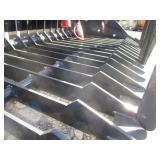 LandHonor 44" Mini Skid Steer Skeleton Bucket w/Grapple