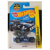 Hot Wheels  HW OFF-ROAD Bull Whip and Datsun 620