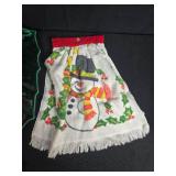 Assorted Vintage Christmas Decor and Linens, Wreath, Towels, and Dishes