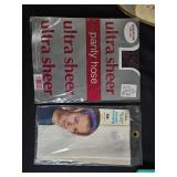 Vintage Beauty and Vanity Set with Conair Salon Dryer, Hand Mirror, and Accessories