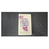 Hawaii Collectibles Lot: Hilo Hattie Mug, Tiki Figures, VHS, Salt Lamp Box, Hallmark Cards