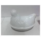 Two 4" Hen on Nest. White and Red