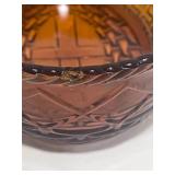 6" Amber and White Hen on Nest Tiny chip on base rim