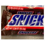 Z - Snickers Share Size Candy Bars - 12 Count Bulk Lot, 3.29 oz Each, Exp 10/2025