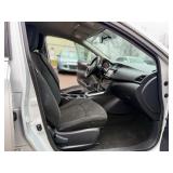 2019 NISSAN SENTRA SL (NO RESERVE)