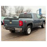 2011 CHEVROLET SILVERADO 1500 LT *1 Owner | 4x4 | No Accidents* (NO RESERVE)