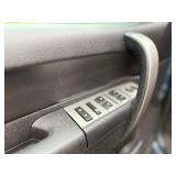 2011 CHEVROLET SILVERADO 1500 LT *1 Owner | 4x4 | No Accidents* (NO RESERVE)