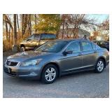 2009 HONDA ACCORD LX-P *No Accidents* (NO RESERVE)