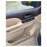 2010 GMC YUKON XL DENALI *All Wheel Drive* (NO RESERVE)