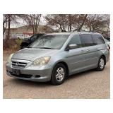 2005 HONDA ODYSSEY EX-L W/DVD *2 Owner* (NO RESERVE)