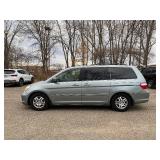 2005 HONDA ODYSSEY EX-L W/DVD *2 Owner* (NO RESERVE)