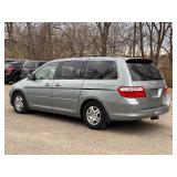 2005 HONDA ODYSSEY EX-L W/DVD *2 Owner* (NO RESERVE)