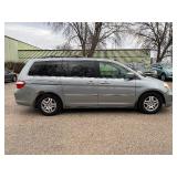 2005 HONDA ODYSSEY EX-L W/DVD *2 Owner* (NO RESERVE)