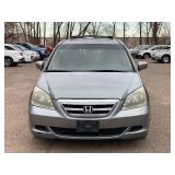 2005 HONDA ODYSSEY EX-L W/DVD *2 Owner* (NO RESERVE)