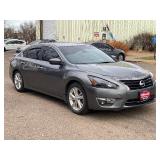 2014 NISSAN ALTIMA 2.5 SL (NO RESERVE)