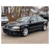2005 VOLKSWAGEN PASSAT GLX (NO RESERVE)