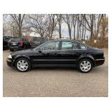 2005 VOLKSWAGEN PASSAT GLX (NO RESERVE)