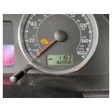 2005 VOLKSWAGEN PASSAT GLX (NO RESERVE)