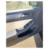 2012 VOLKSWAGEN JETTA SEL *Prior Certified Pre-Owned* (NO RESERVE)