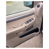 2004 FORD EXPLORER XLT *No Accidents | 4x4* (NO RESERVE)