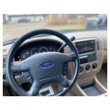 2004 FORD EXPLORER XLT *No Accidents | 4x4* (NO RESERVE)