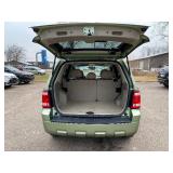 2008 FORD ESCAPE XLT *No Accidents* (NO RESERVE)