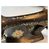 Vintage Singer Sewing Machine Lamp