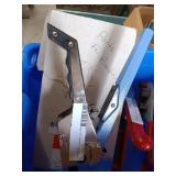 Box Banding Tool for Strapping with Metal Construction