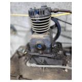 Used Industrial Air Compressor with Motor and Hoses