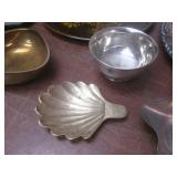(LRB) Assorted Vintage Metal Trays ...