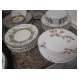 (K) Assorted Vintage Plates, Platte...