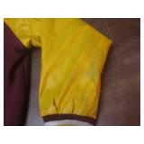 (K) Minnesota Gophers Coat Size M...
