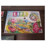 (K) Board Games - Monopoly, Life an...