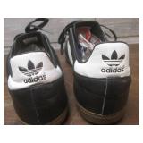 (K) Pair of Adidas Samba Shoes Size...