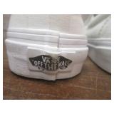 (K) Pair of Vans Off The Wall Slip-...