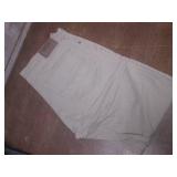 (K) 5 Pair of Jeans - 4 Pair of Lev...