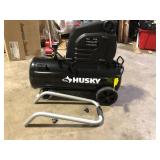 Husky 8 Gal. 150 PSI Portable Electric Oil-Free Horizontal Hotdog Air Compressor with Rubber Wheels and 1-Quick Coupler Customer Returns See Pictures