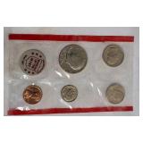 1972 Uncirculated Coin Set! A total of 11 coins included, both Philadelphia (P) and Denver (D) mint marks.