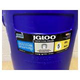 Igloo Sport 5 Gallon Roller Water Jug