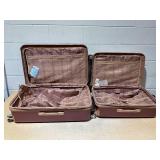 London Fog  29" and 25"  Expandable Harship 8- Wheel Spinner Suitcase