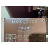 London Fog  29" and 25"  Expandable Harship 8- Wheel Spinner Suitcase