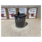 LOT OF 4 Kitchen HQ 2.5-Quart Salad Spinners (Colors May Vary)