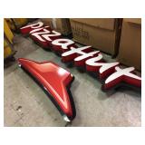 Large Light Up PIZZA HUT Restaurant Sign - With Hat!