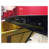 Rubbermaid Commercial 1050 Standard Duty 1 cu/yd 1000 Lb Cart